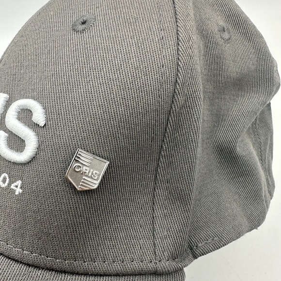 Oris Hölstein 1904 "Go Your Own Way" Grey Stretch Fit Mens Hat Size S/M W/Pin - Picture 2 of 5